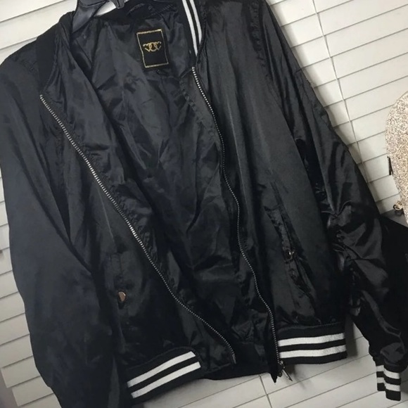 Jackets & Blazers - Black Bomber Jacket